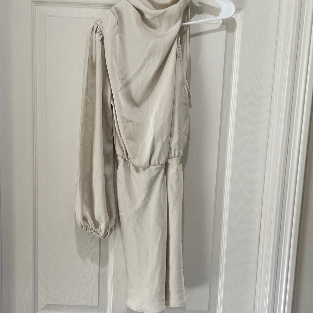 Chic One Shoulder Cream Mini Dress